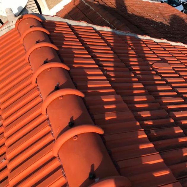 Artisans couvreurs, charpentiers, façadiers et zingueurs à Noisy-le-Grand (93160) en Seine-Saint-Denis (93)